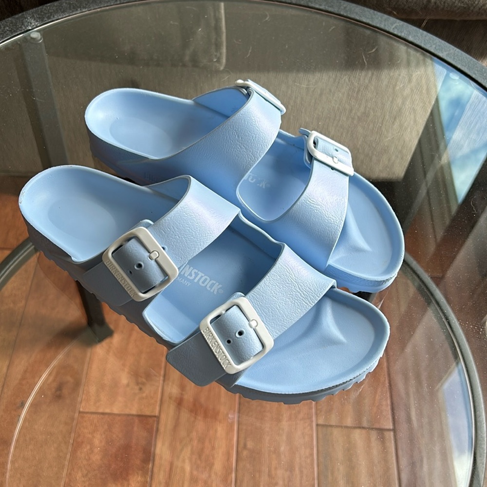 Birkenstock Arizona sandals (size 38).